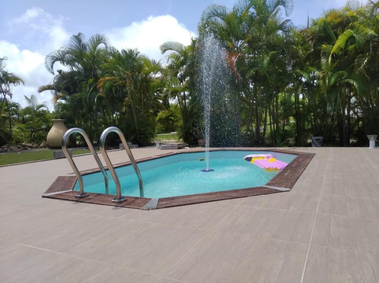 L'Aseta Paradise Grand-Bourg  Exterior foto